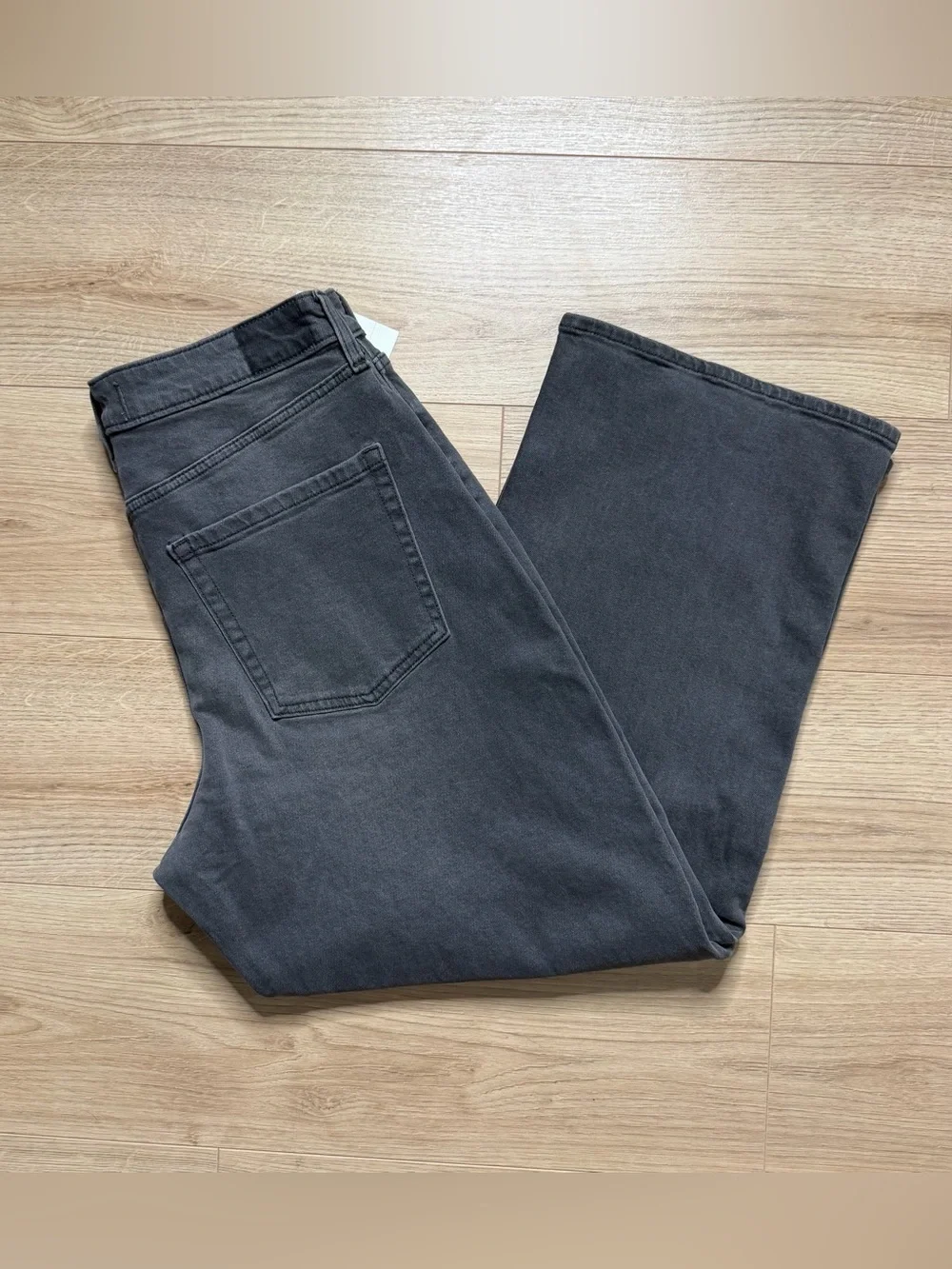 NWT Hollister Curvy Ultra High Rise Baggy Jeans Size 14 Petite